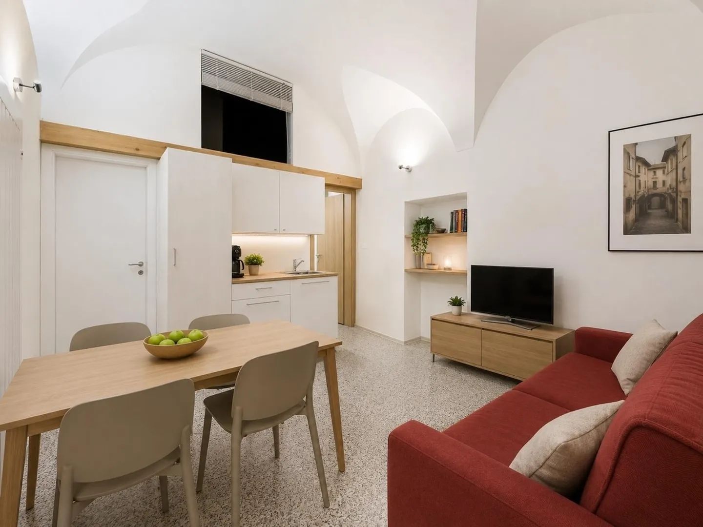 Superbe maison rénovée dans le noyau de Melide avec 4,5 pièces - Photo 10 sur 13