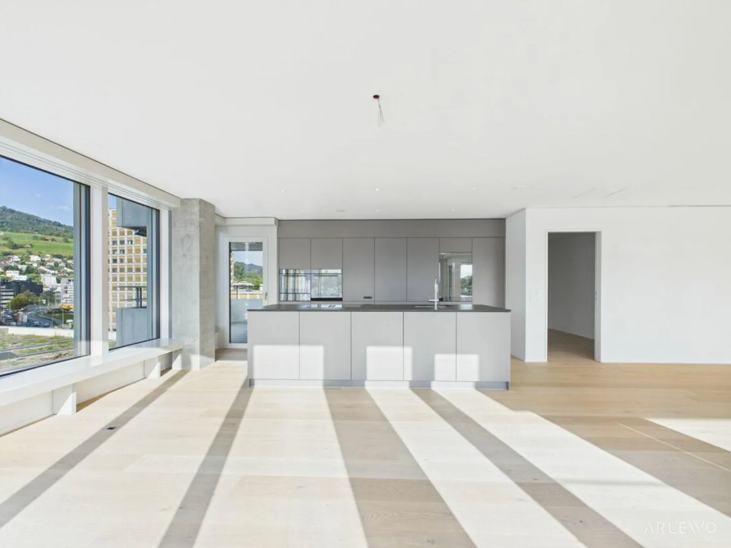 Luxuswohnung mit atemberaubendem Blick - Foto 4 von 13
