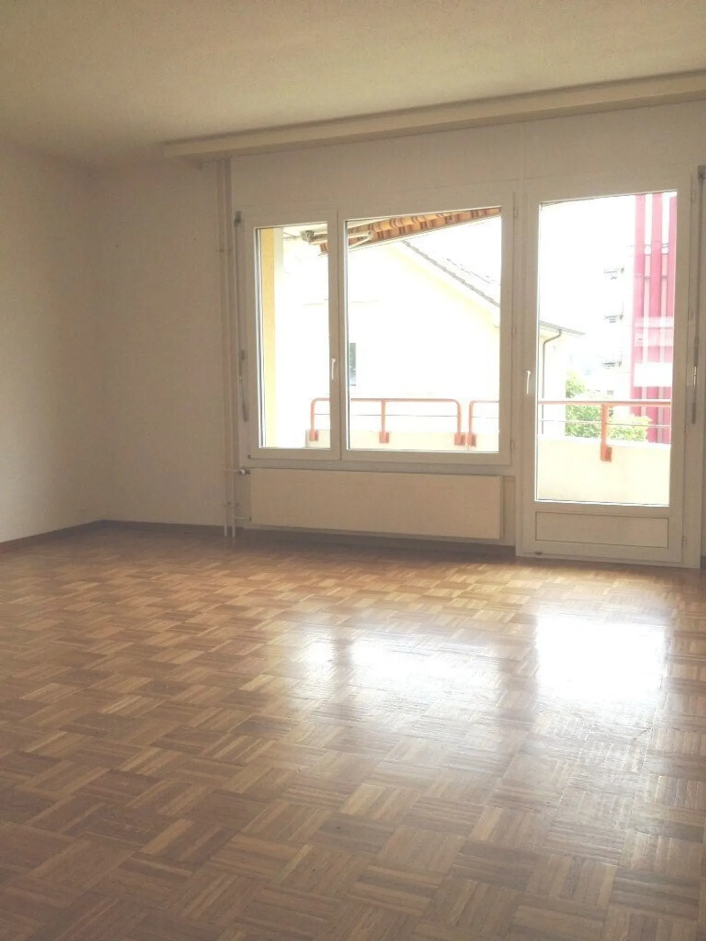 Apartment with Family Spirit - Photo 2 of 9