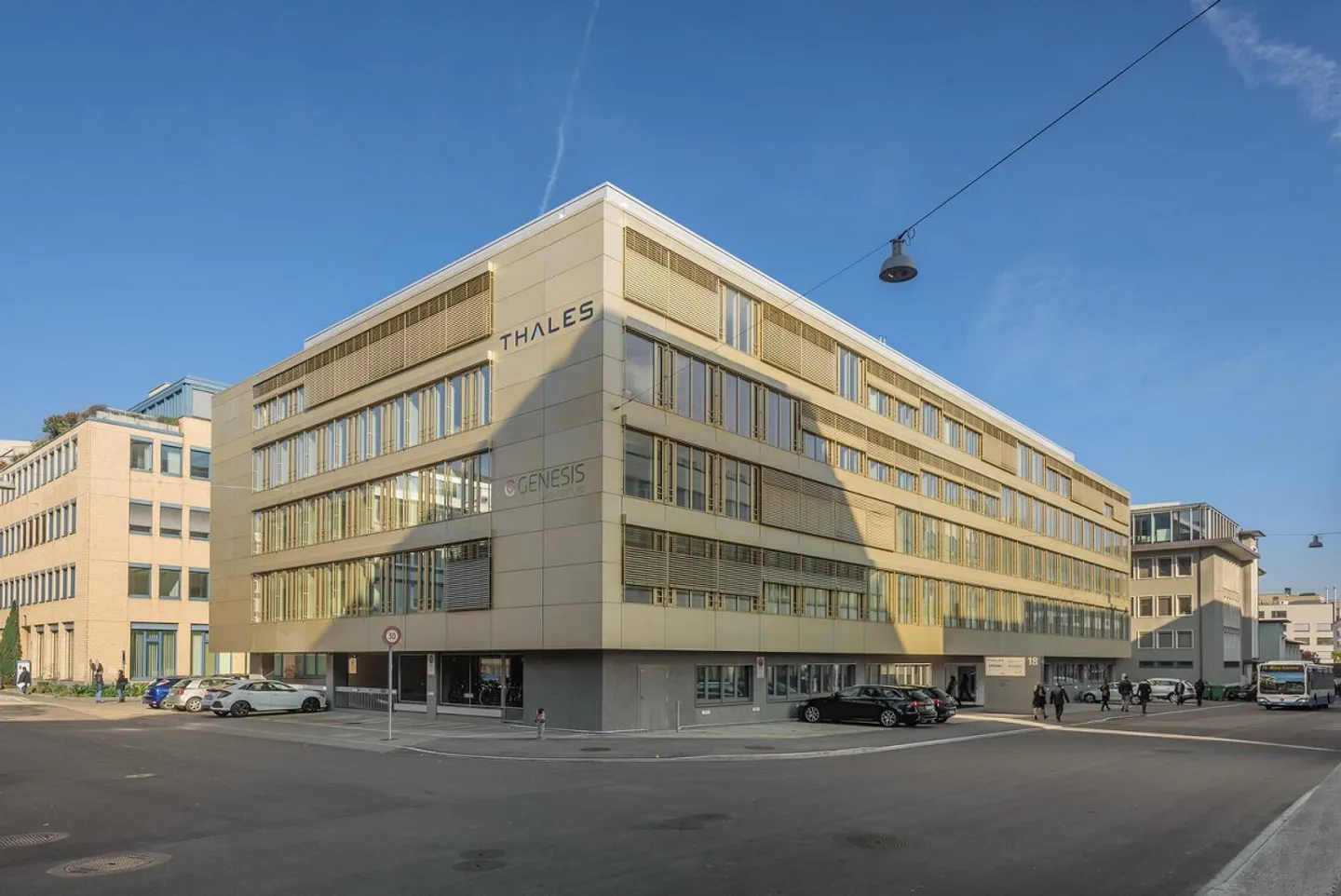 Office space for rent in the heart of Binz! - Photo 1 of 9