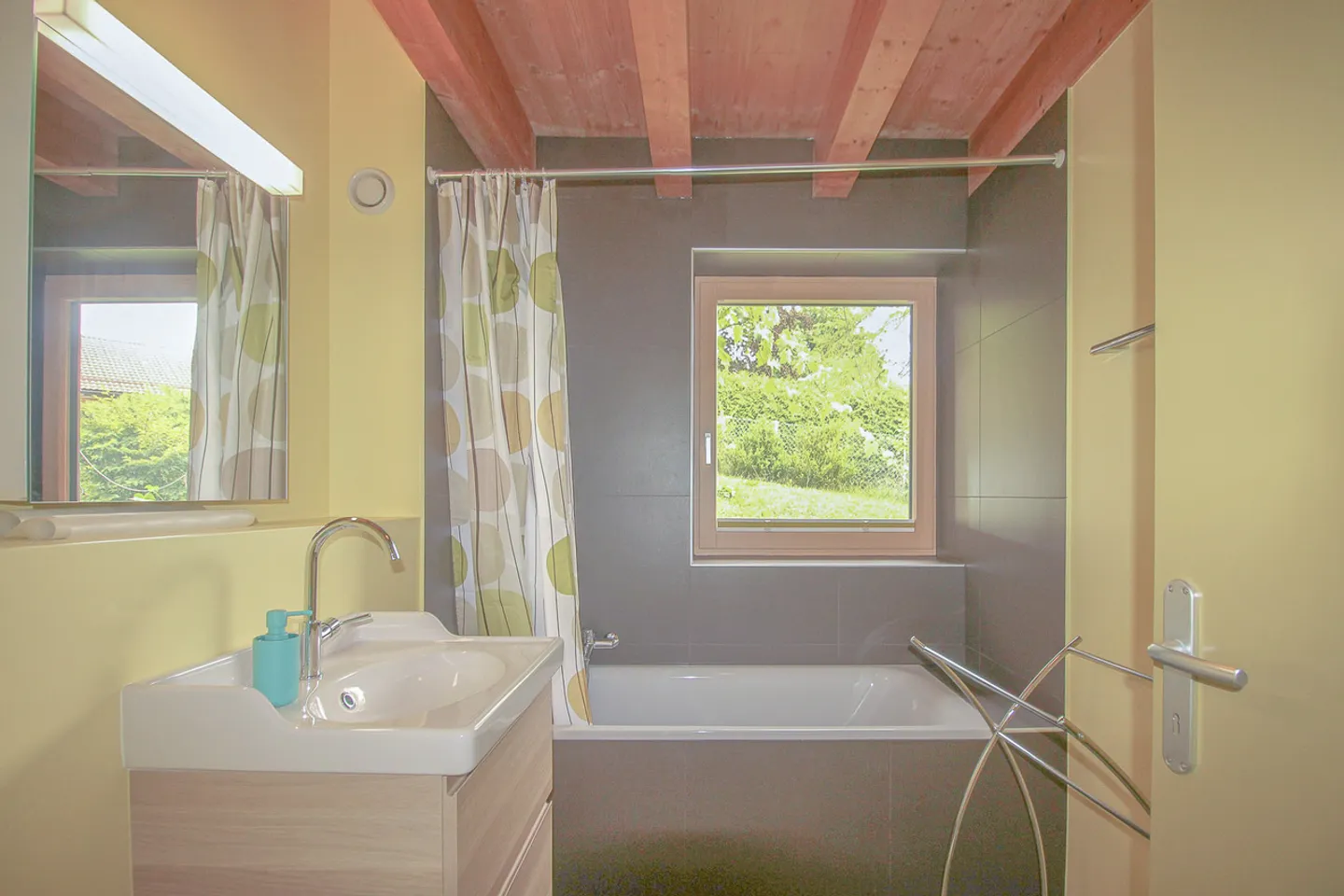 Maison individuelle "Minergie A et P" avec 7,5 pièces et garage double - Photo 15 sur 25