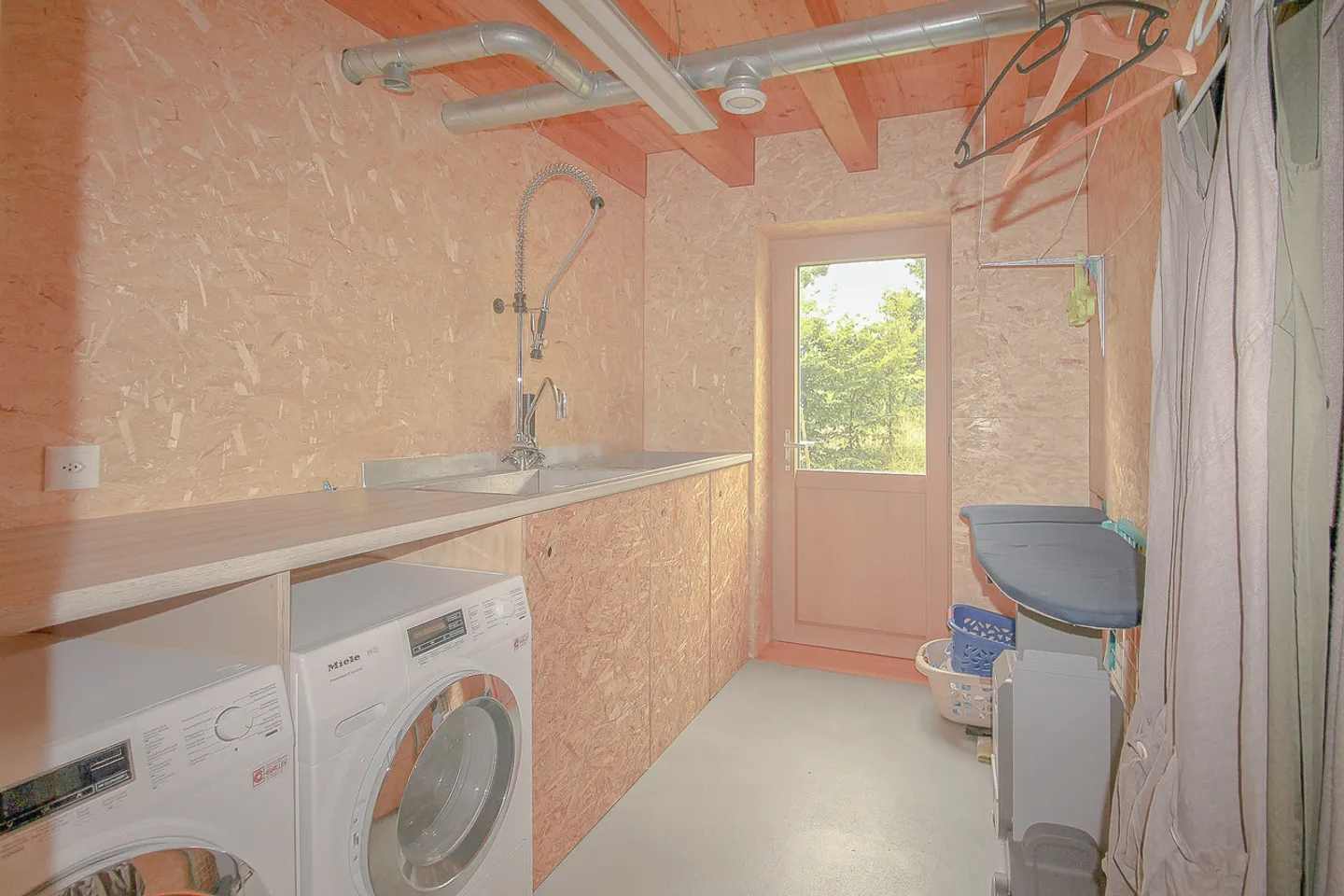 Maison individuelle "Minergie A et P" avec 7,5 pièces et garage double - Photo 19 sur 25