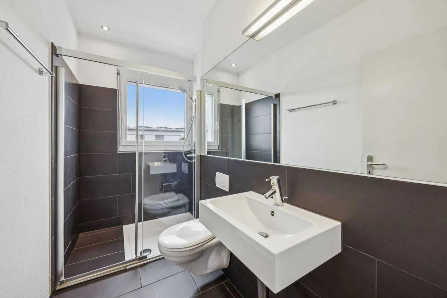 Exclusive Attic with Panoramic Views - Photo 5 of 13