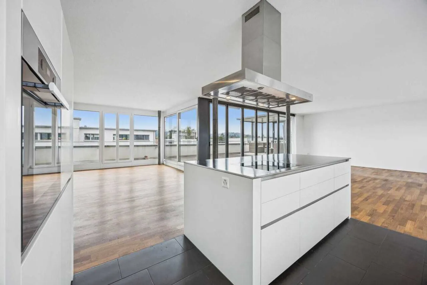 Exclusive Attic with Panoramic Views - Photo 7 of 13