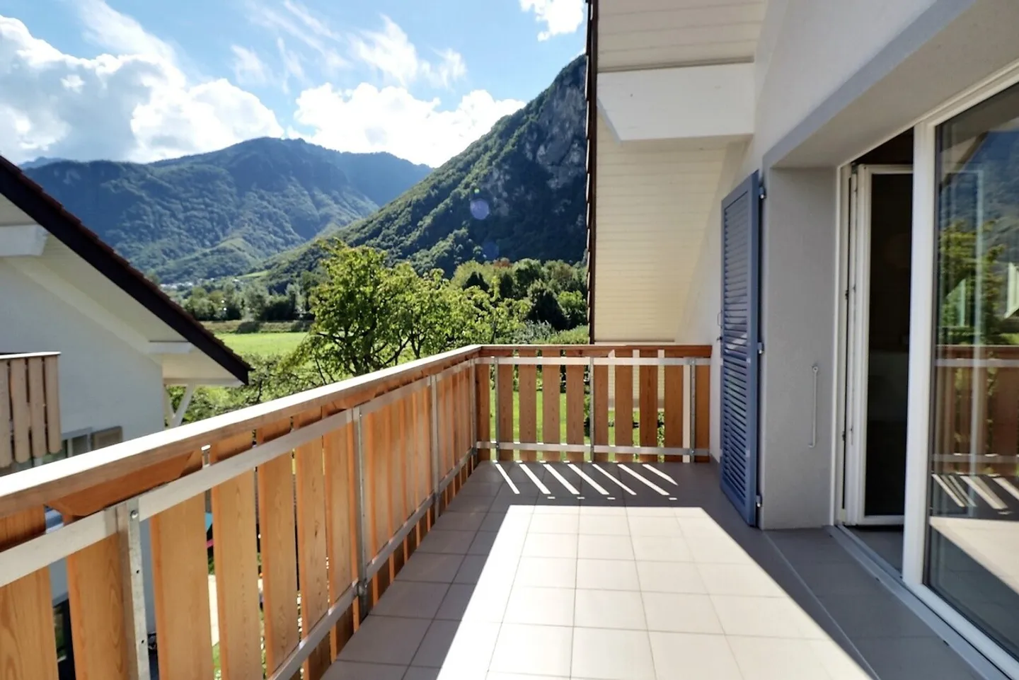 Magnificent 4.5 room apartment of 96 m2 with large balcony - Photo 5 of 6