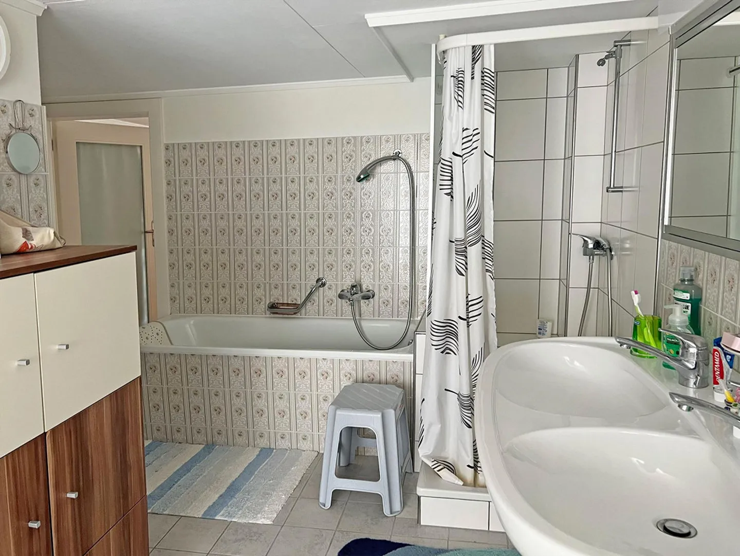Living centrally with charm - 5.5-room maisonette in Gais - Photo 11 of 13