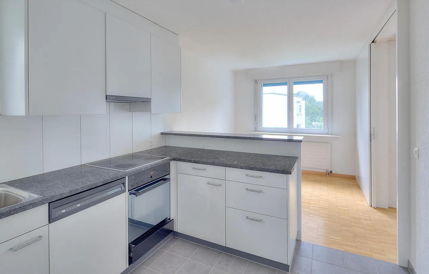 Appartamento in affitto - Foto 6 di 8