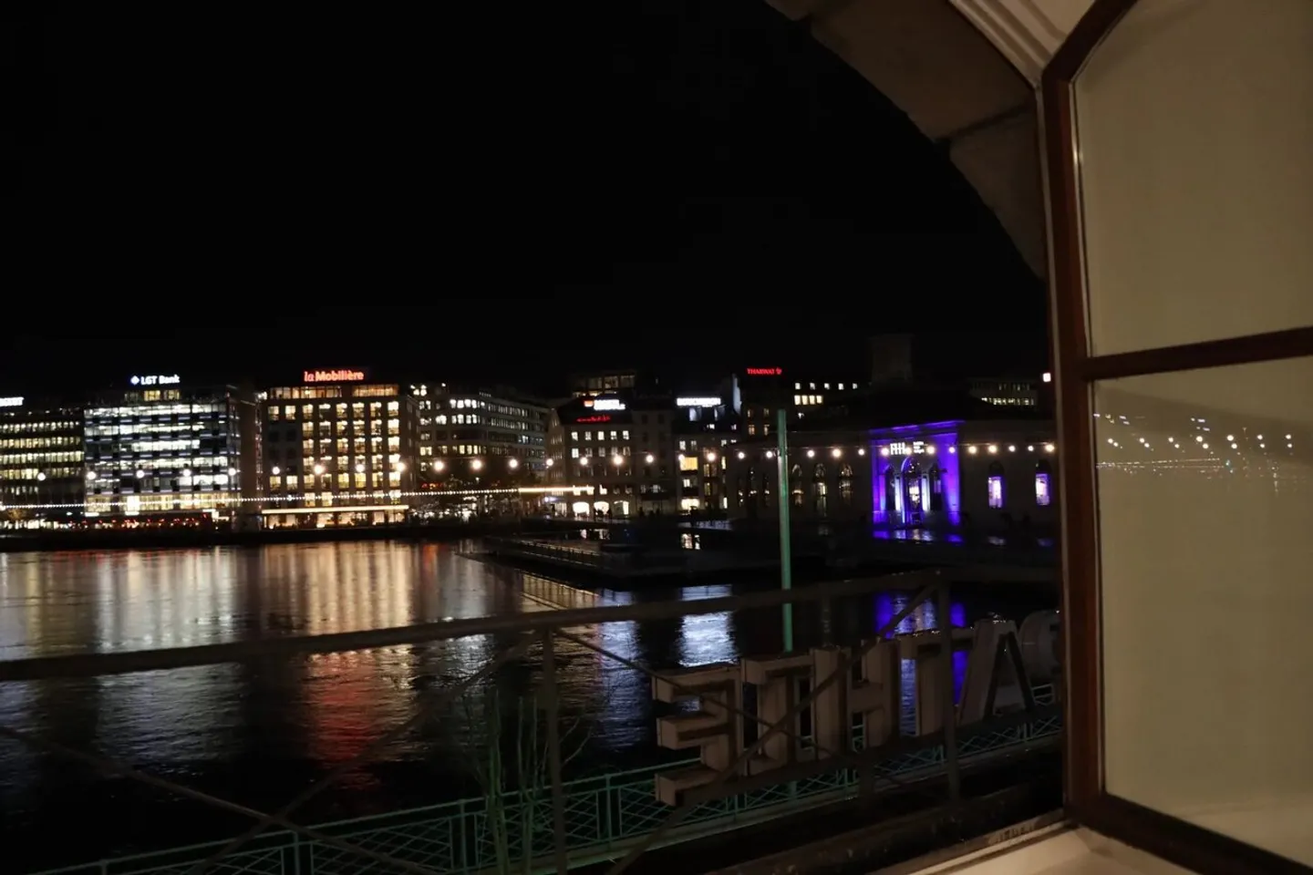 Situation idéale Bureaux avec vue - Photo 3 sur 4