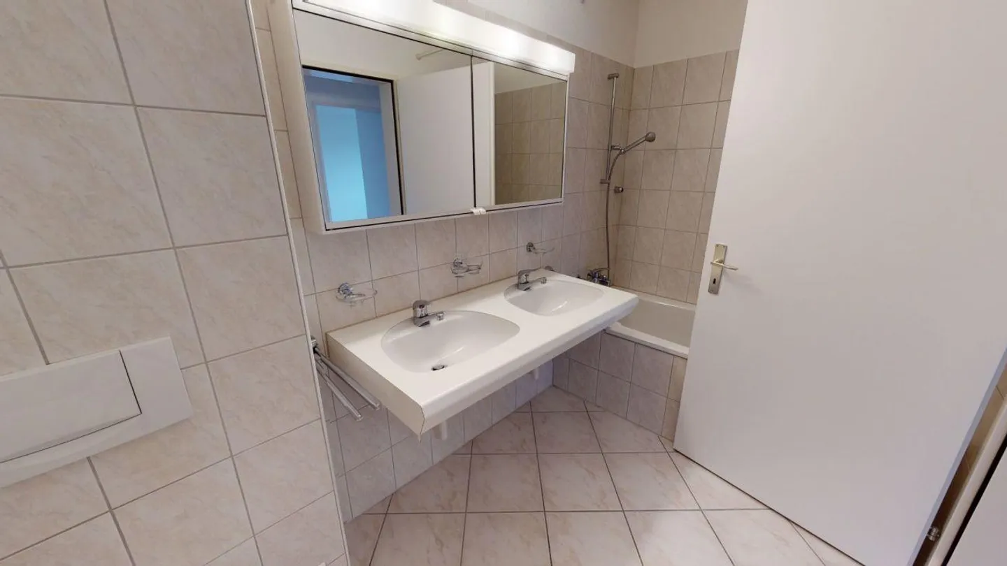 Wohnen im SCHÖNEN Chellenweiher-Quartier - Foto 5 von 13