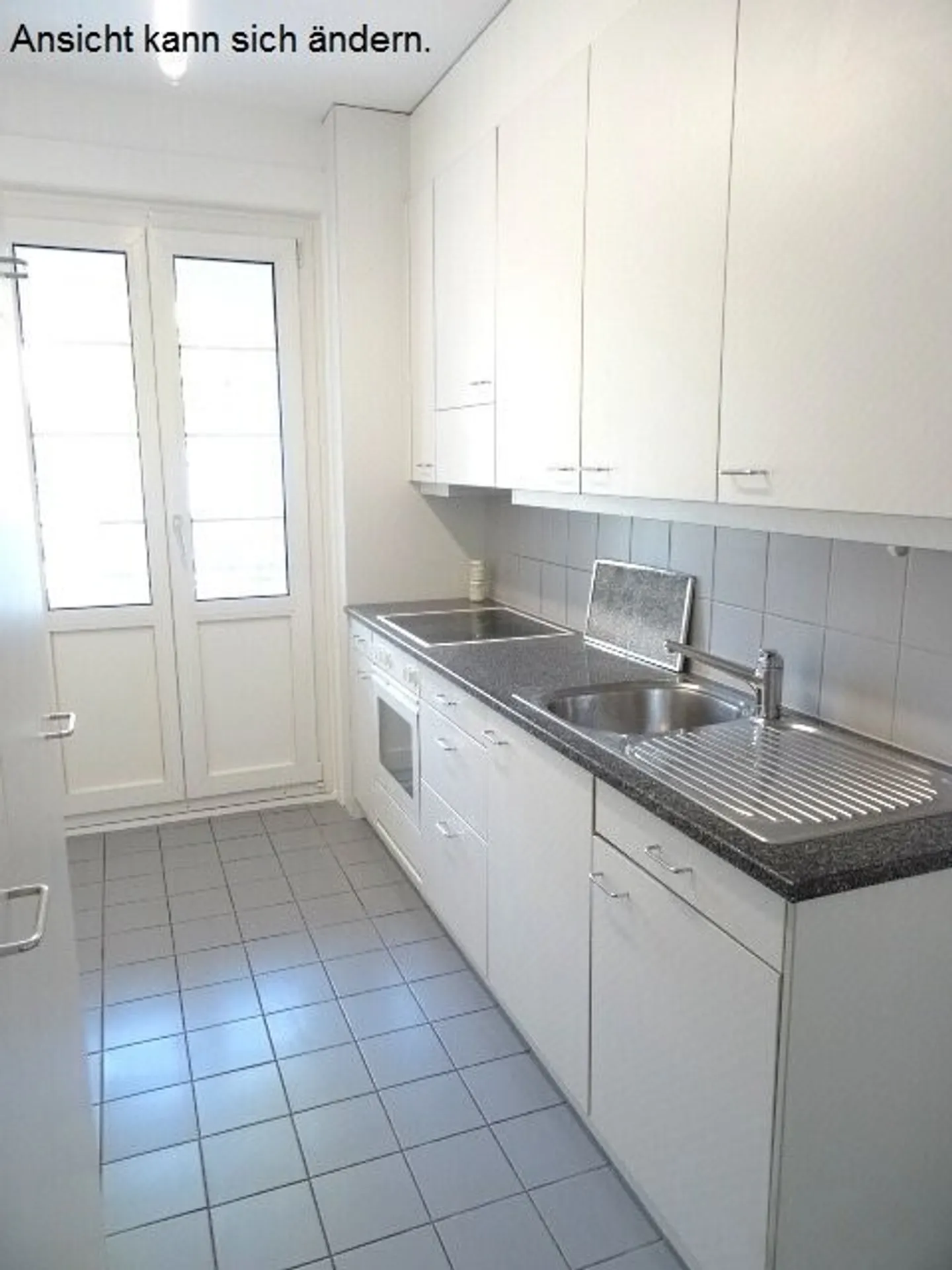In the heart of Länggasse: 3-room apartment of 74 m² on the 2nd floor - Photo 2 of 10
