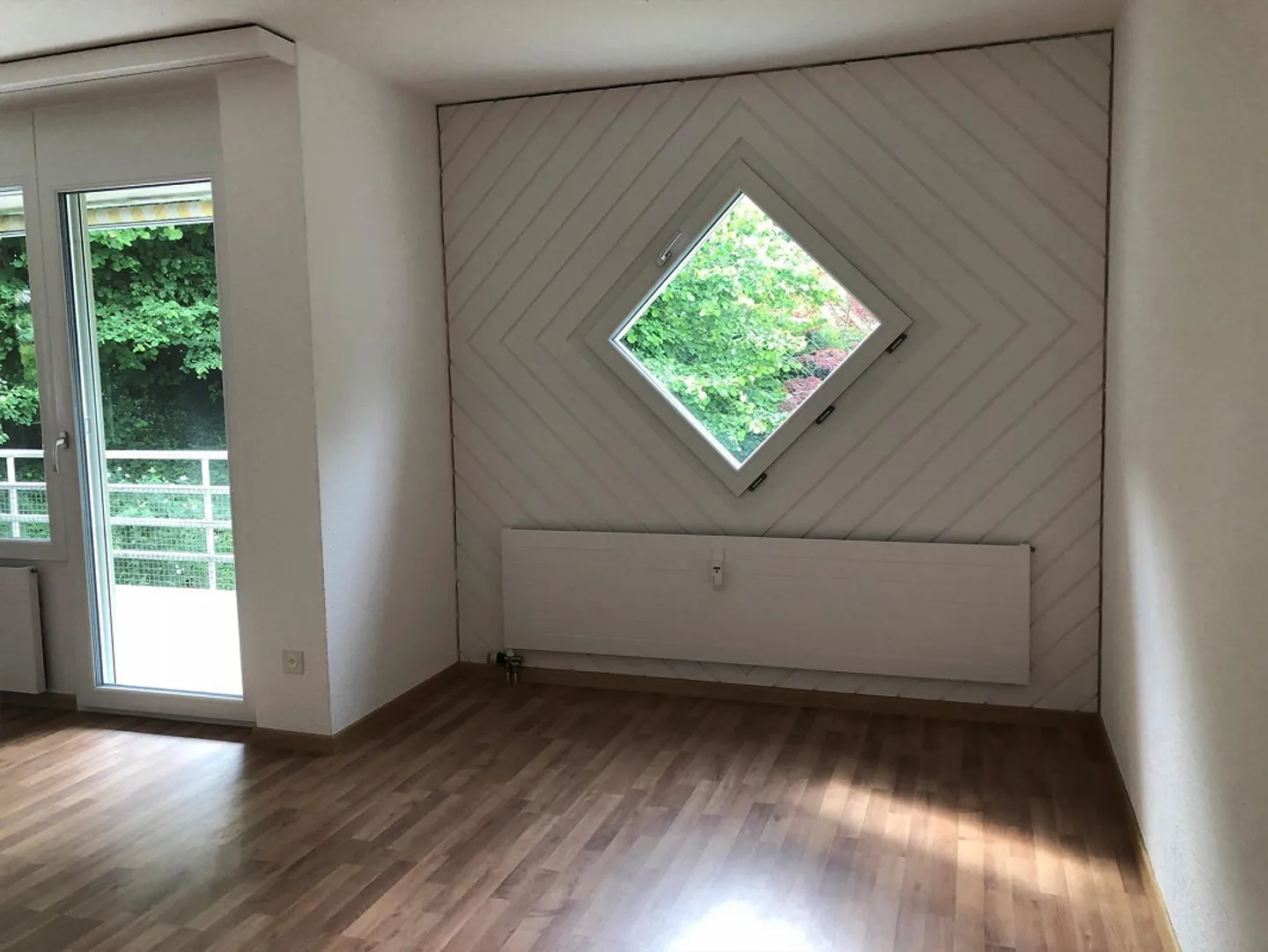 günstige, renovierte 4.5 Zimmerwohnung - Foto 6 von 7