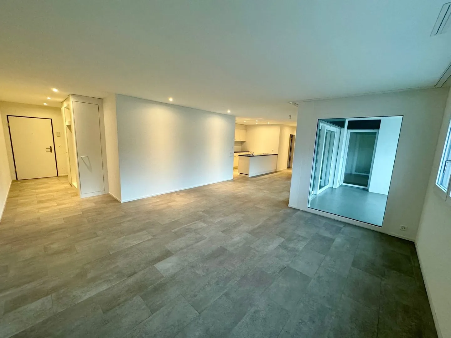 Moderne 3.5-Zimmer-Wohnung mit Balkon in Olten - Foto 4 von 10