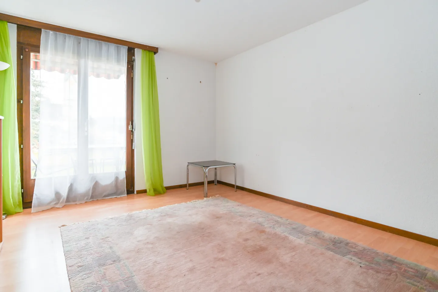 Ampio appartamento con terrazza e studio separato - Foto 8 di 15