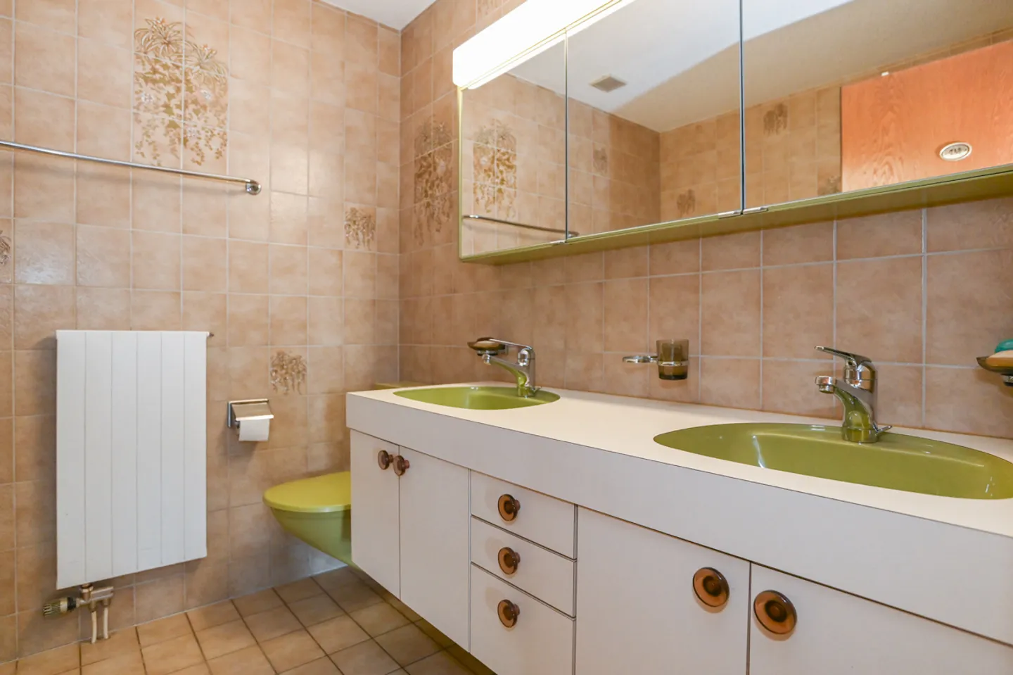 Ampio appartamento con terrazza e studio separato - Foto 10 di 15