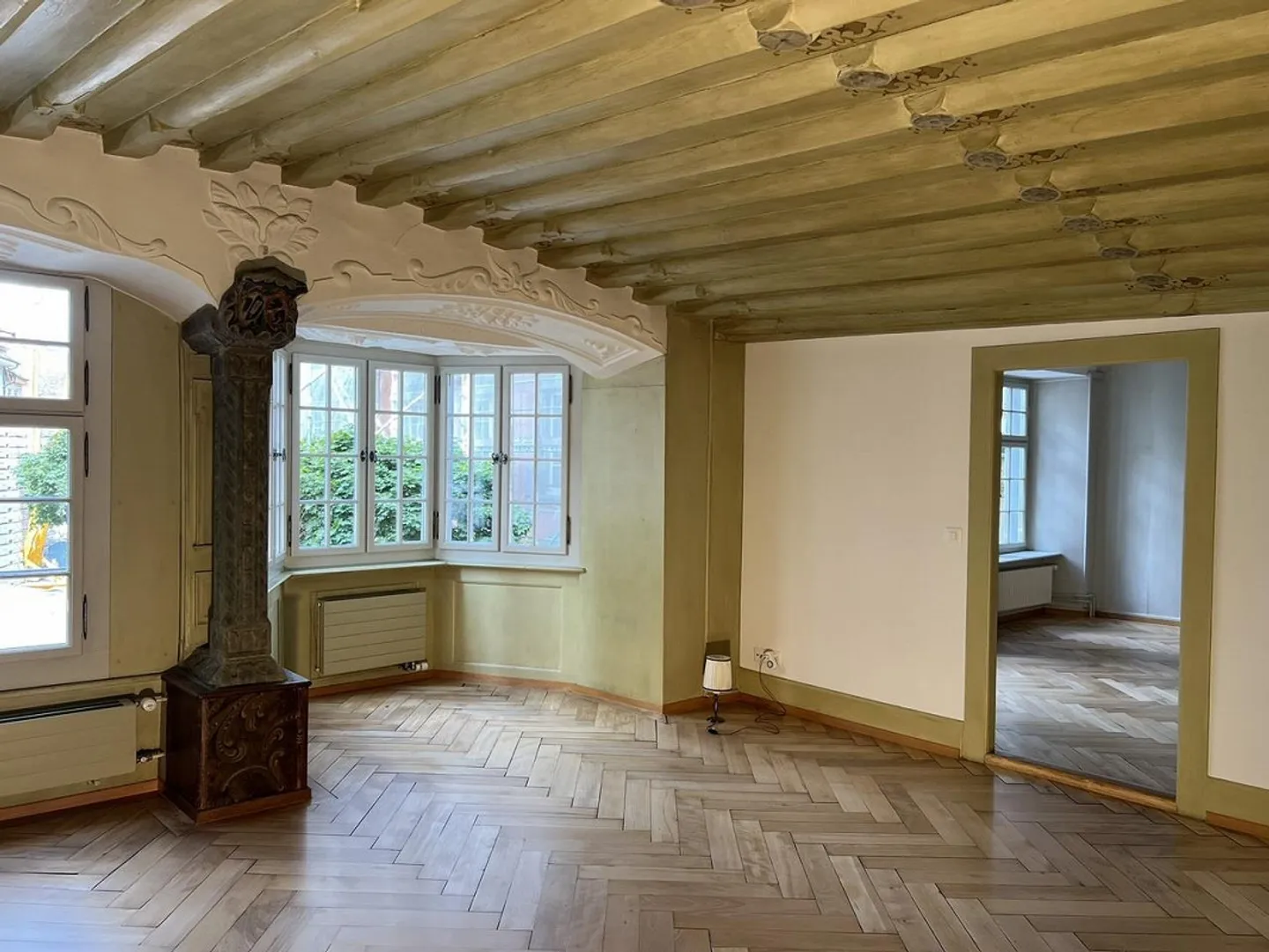 Representative Office Spaces in the Schaffhausen Old Town - Photo 2 of 12