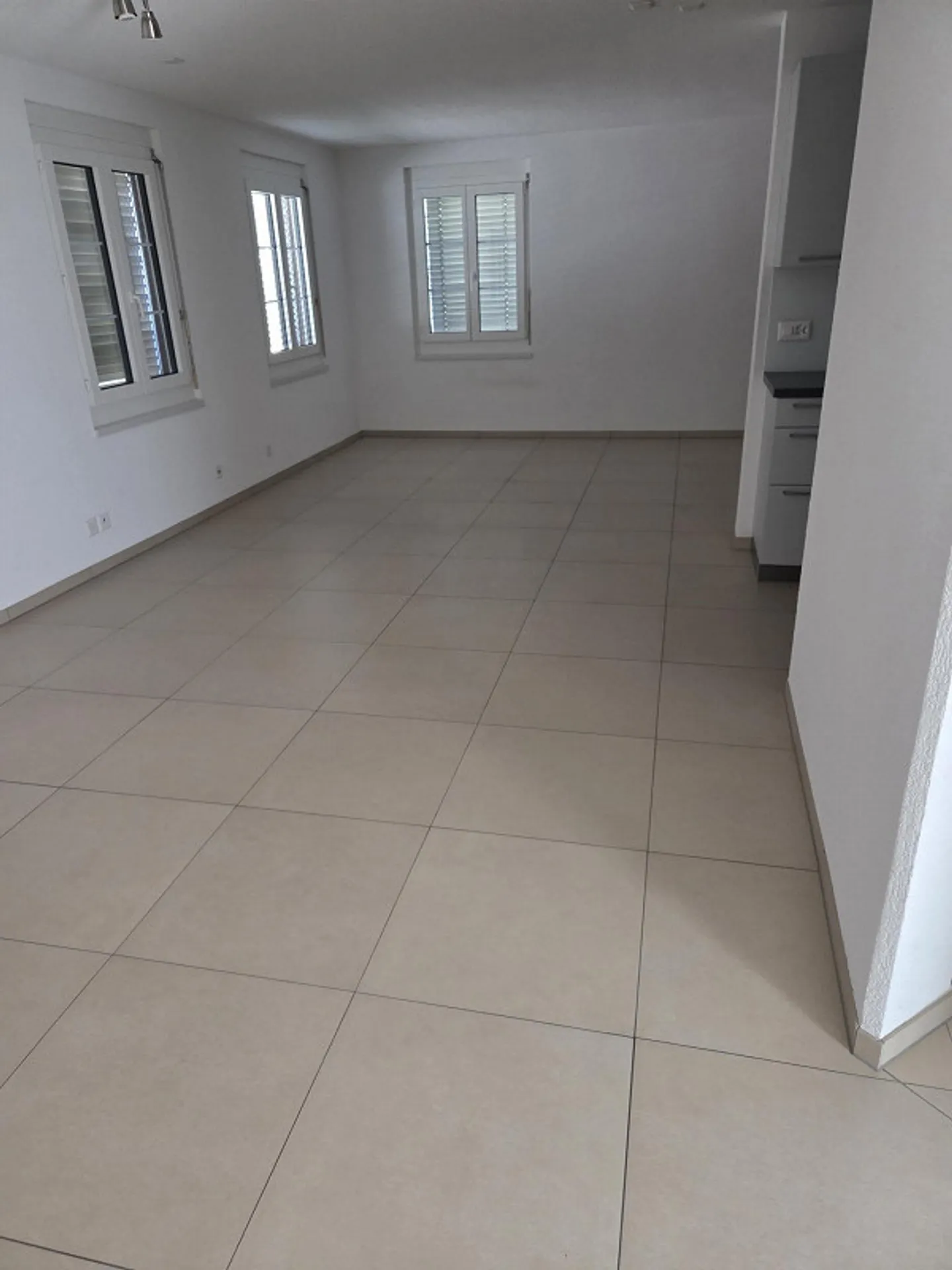 Appartamento luminoso 1 stanza a Treiten - Foto 4 di 9