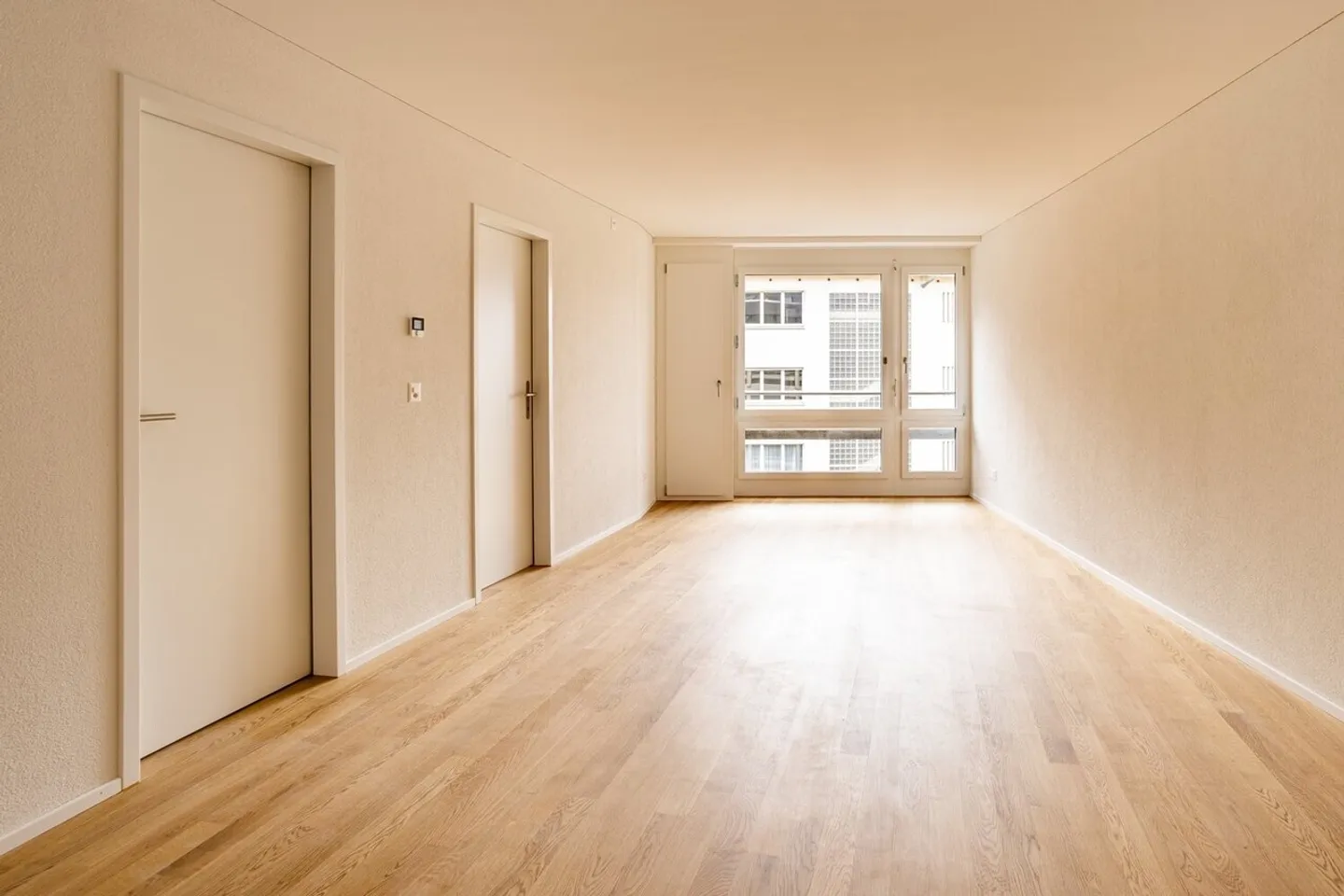 Appartement moderne de 3,5 pièces à Bienne - Photo 3 sur 11