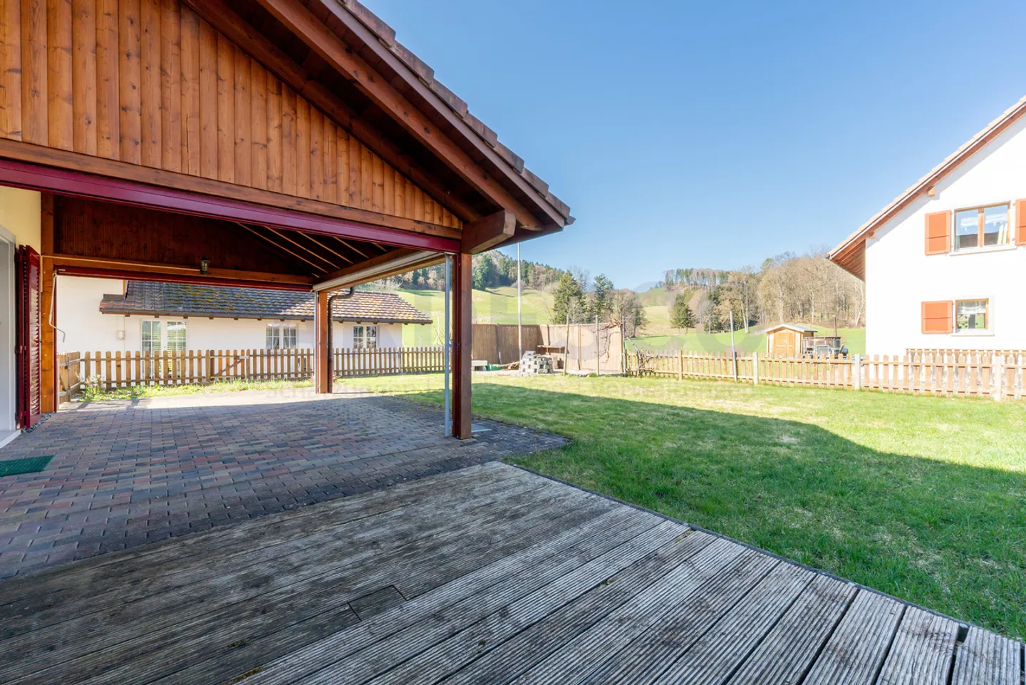 Incantevole Casa Familiare nella Natura - Foto 3 di 12