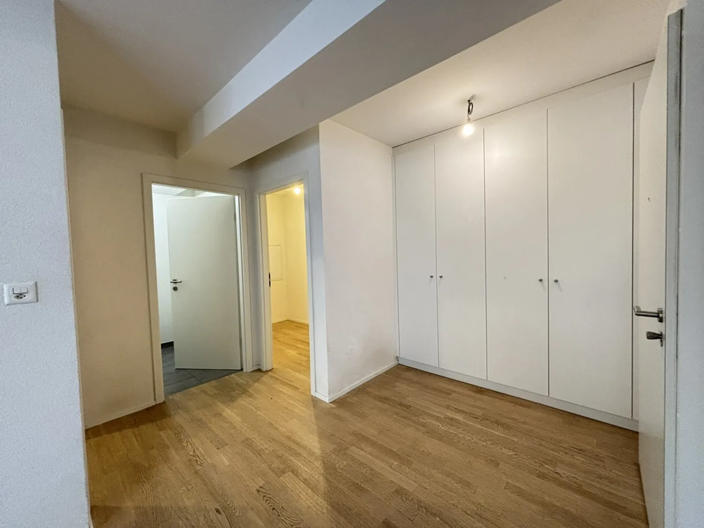 Schöne helle 2,5-Zimmer-Wohnung in Renens - Foto 5 von 9