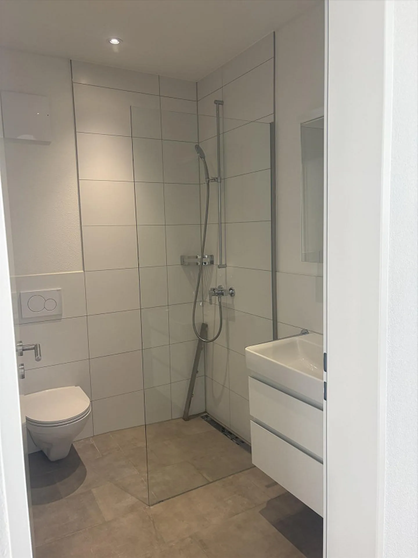 Moderne 1½-Zimmer-Wohnung - Foto 3 von 3