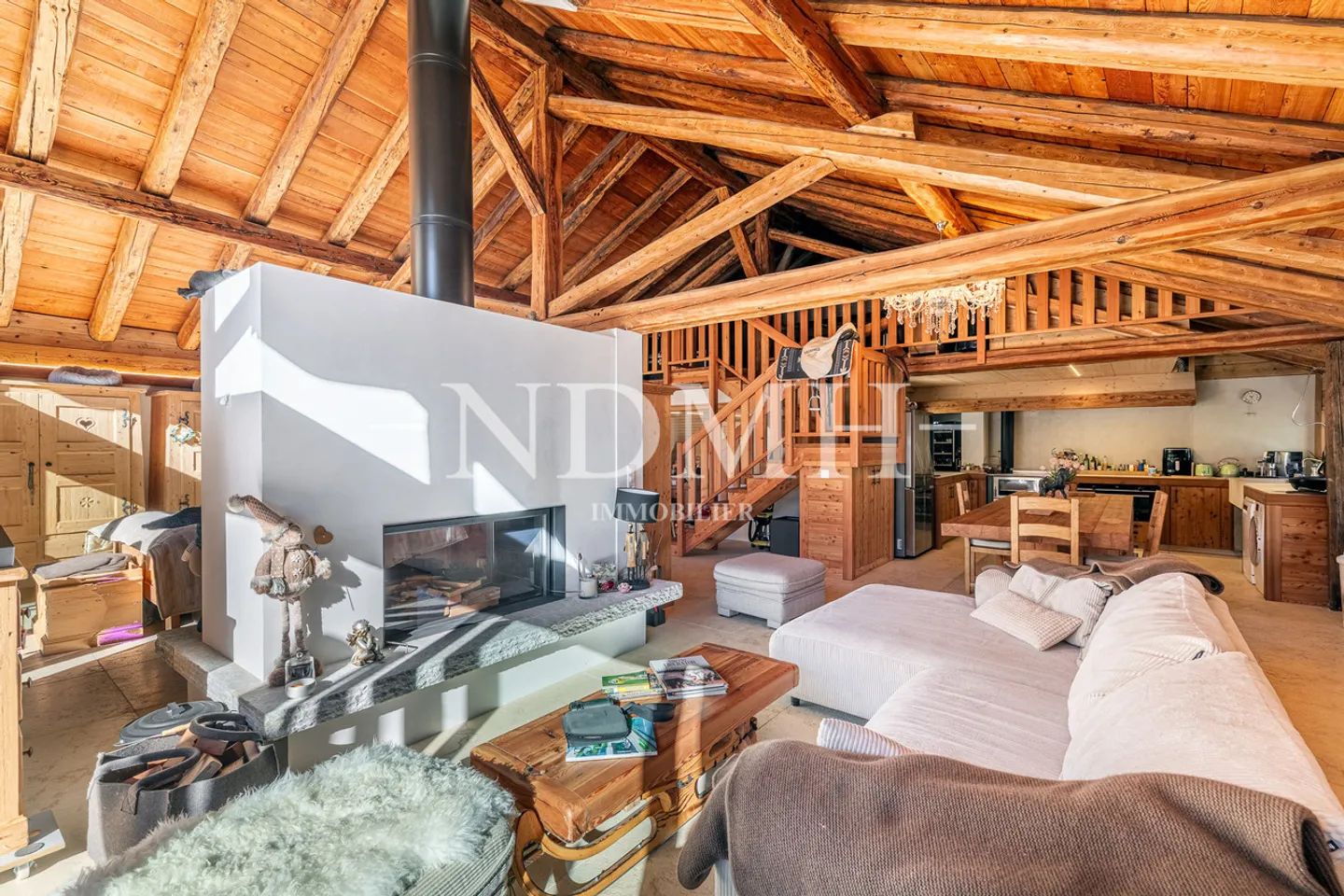 Charming Renovated Farmhouse - Photo 4 of 10