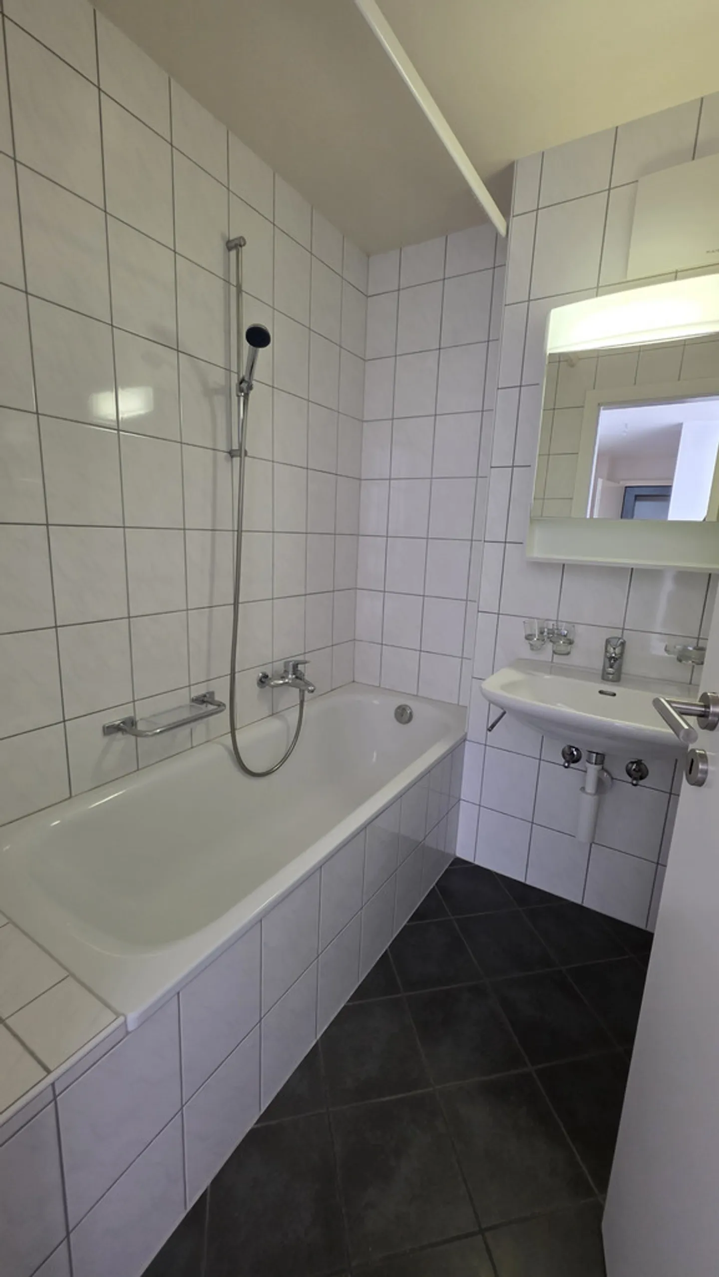 Wohnung mieten - Foto 3 von 7