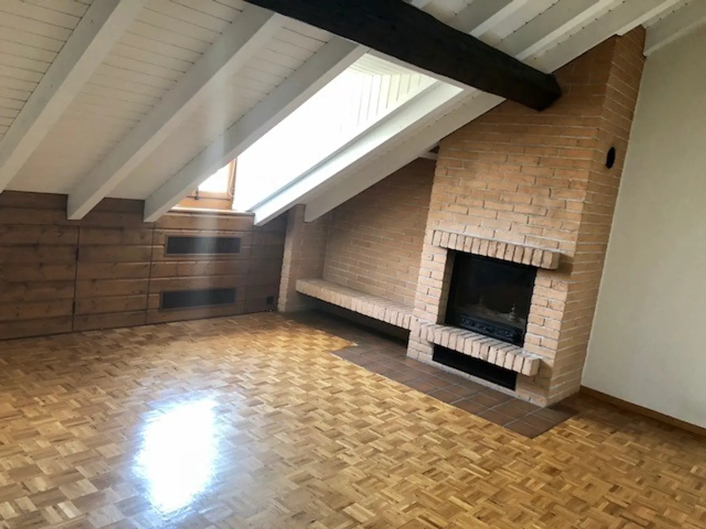 Charmant appartement 3 pièces - Photo 2 sur 6