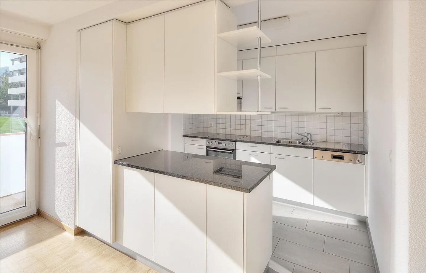 Wohnen Sie schon oder suchen Sie noch? - Foto 2 von 5