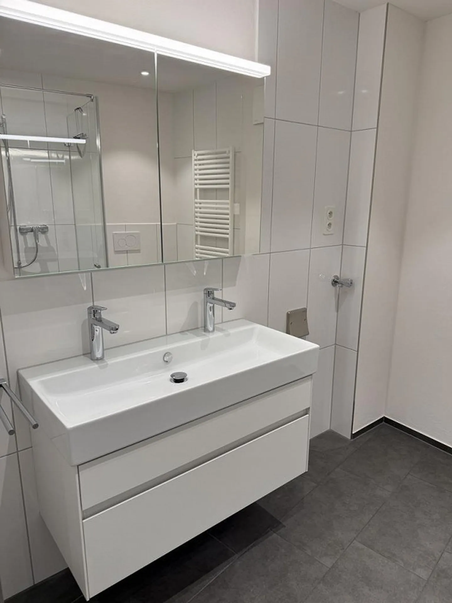 Erstvermietung nach Renovation der Wohnung - Foto 4 von 10