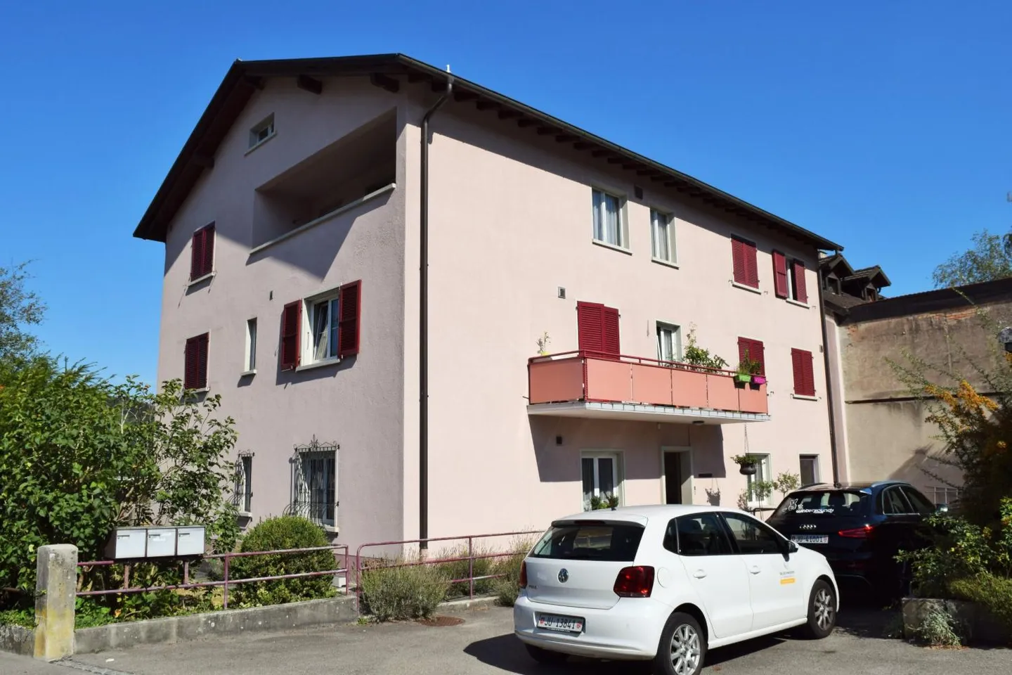 Immeuble d'investissement à Courrendlin - Photo 1 sur 13