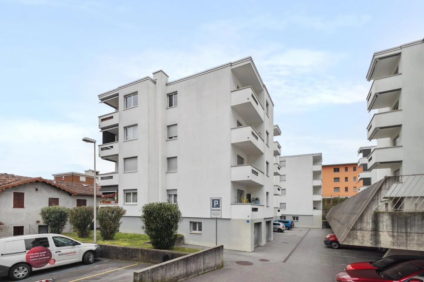 Appartamento soleggiato in zona tranquilla - Foto 1 di 4