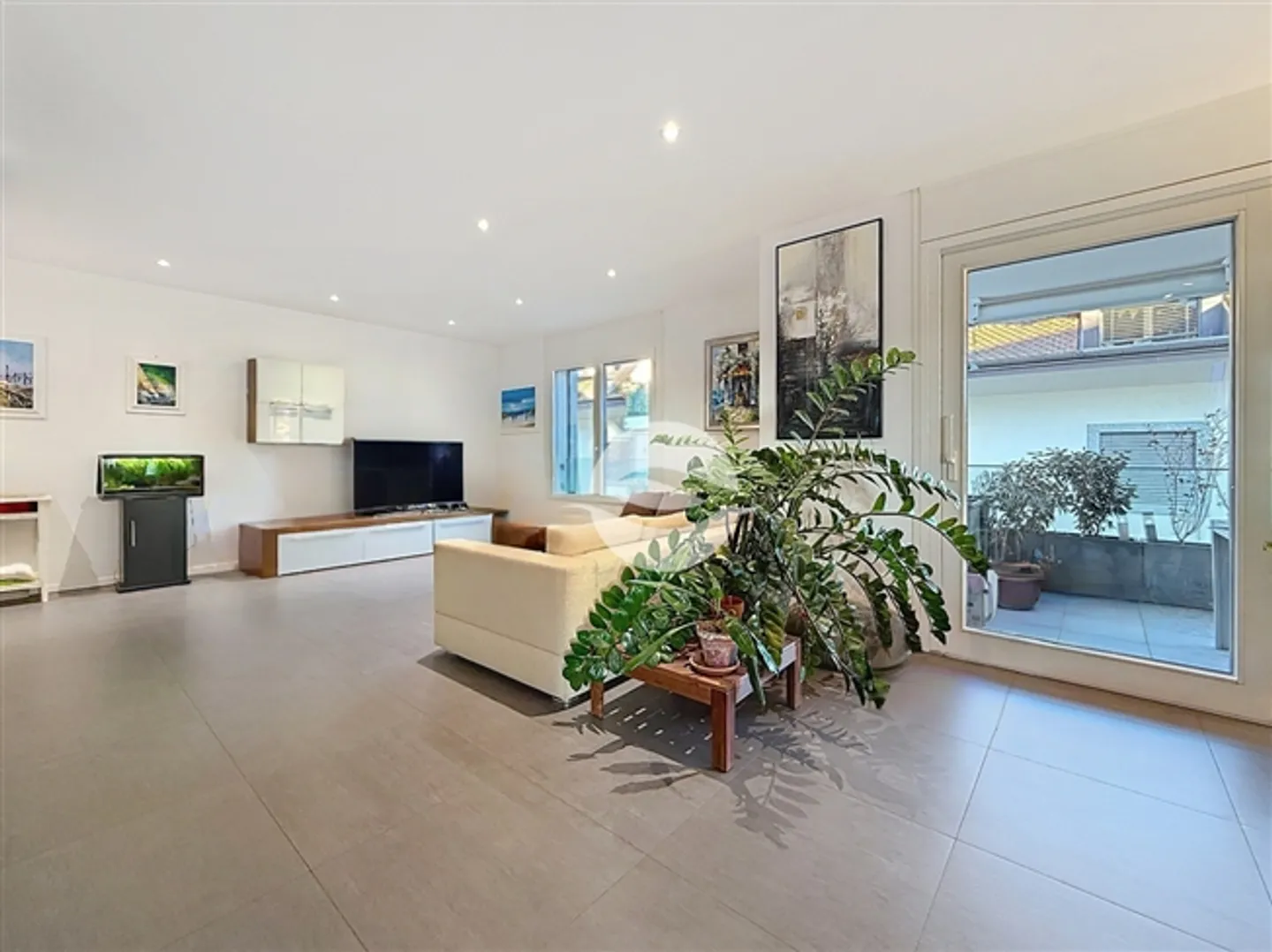 Beautiful apartment in the heart of Founex - Photo 3 of 11