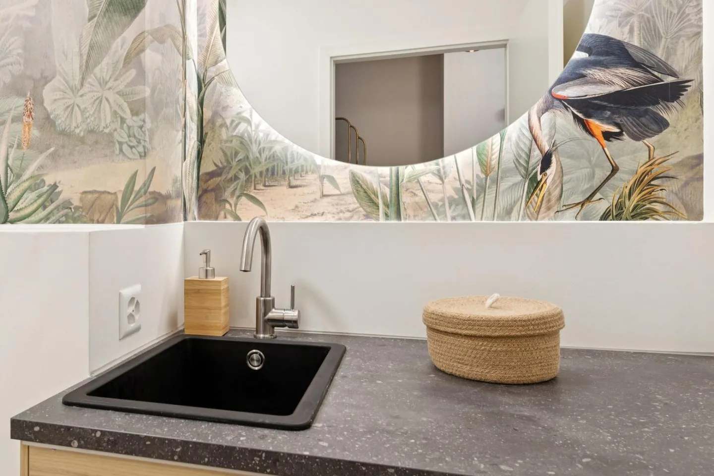 Garantierter Herzschmerz! Vollständig renovierte Wohnung mit atemberaubendem Blick - Foto 11 von 13