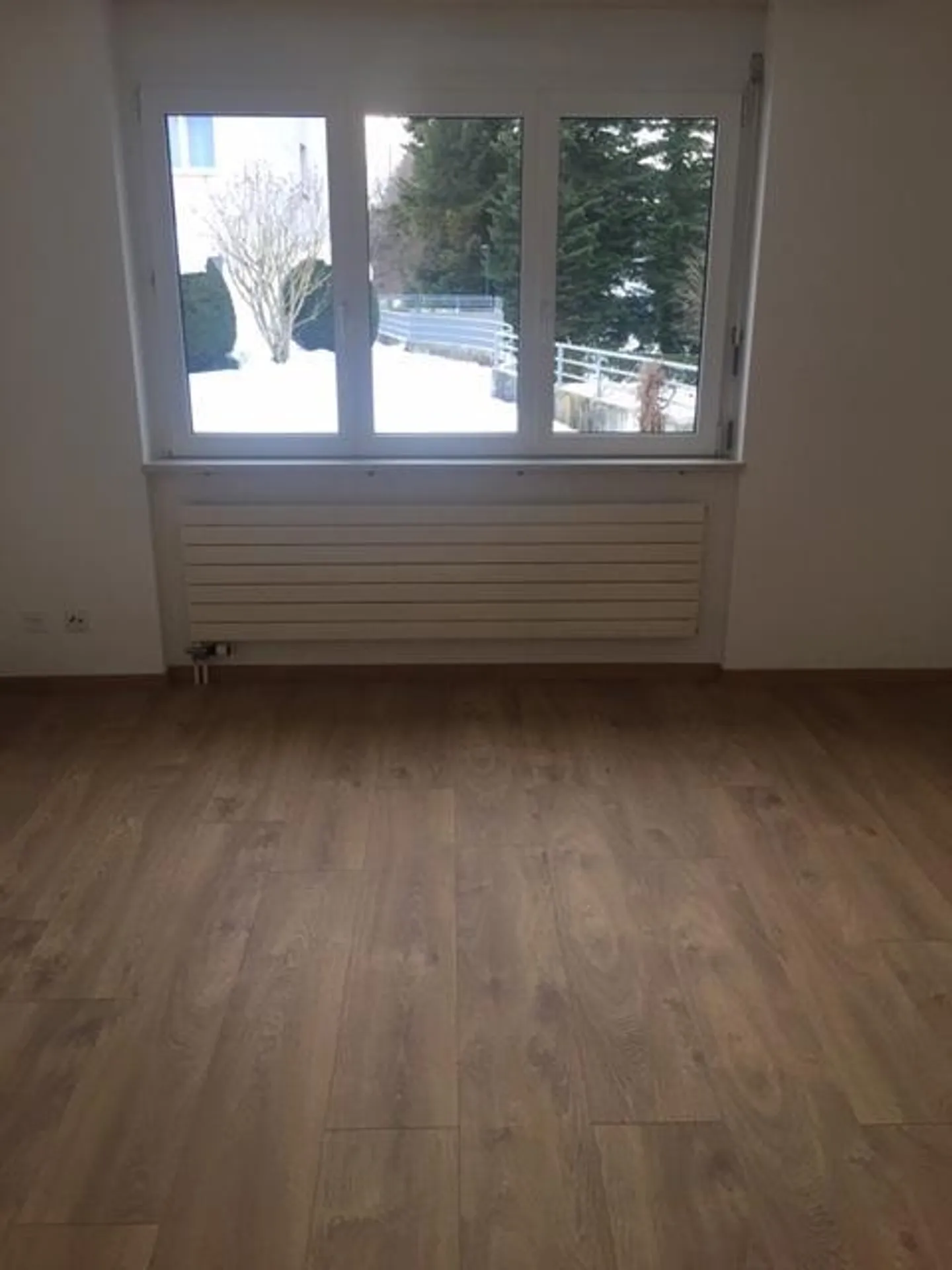 Grosszügige 4.5-Zimmer-Hochparterre-Eigentumswhg. mit Gartensitzplatz - Foto 10 von 11