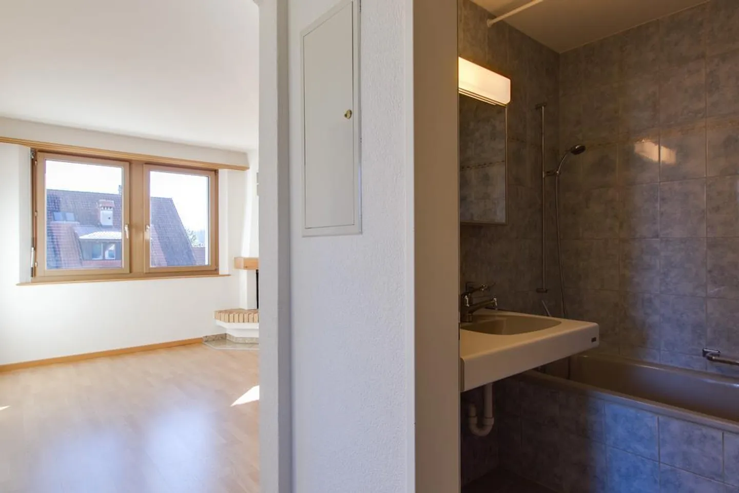 4.5 Zimmer-Maisonettewohnung in Hombrechtikon zu vermieten! - Foto 7 von 11