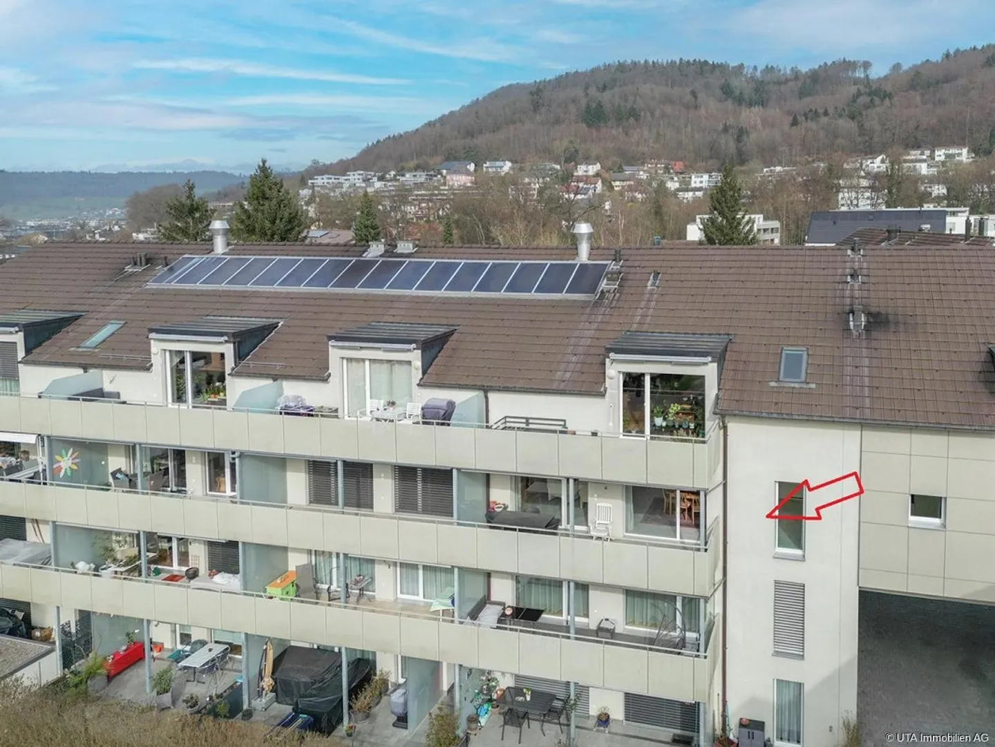Vivere moderno e confortevole nel centro del villaggio di Gebenstorf - Foto 1 di 16