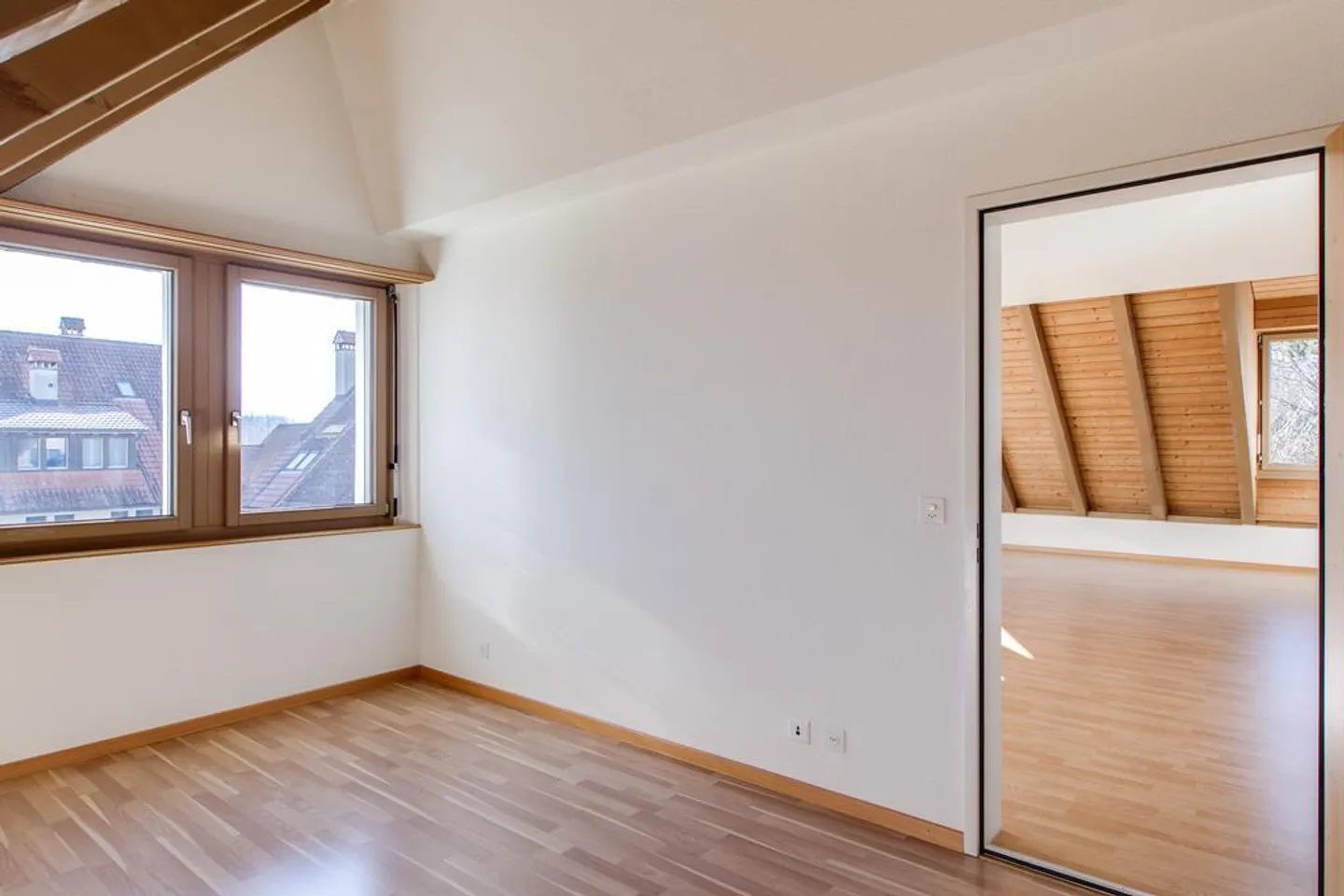 4.5 Zimmer-Maisonettewohnung in Hombrechtikon zu vermieten! - Foto 10 von 11