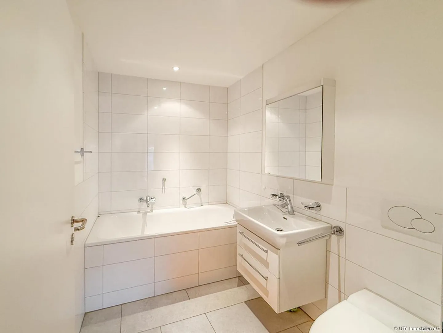 Vivere moderno e confortevole nel centro del villaggio di Gebenstorf - Foto 11 di 16