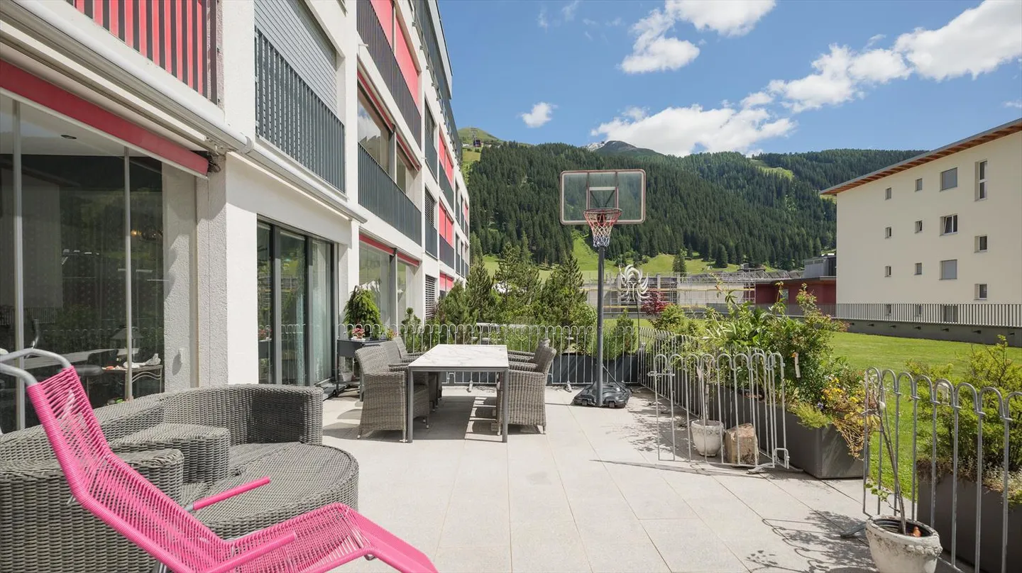 Appartamento esclusivo di 4,5 stanze in una posizione privilegiata a Davos Platz - Foto 7 di 9