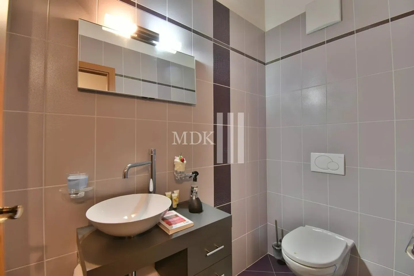 3.5 Room Apartment - Photo 5 of 9