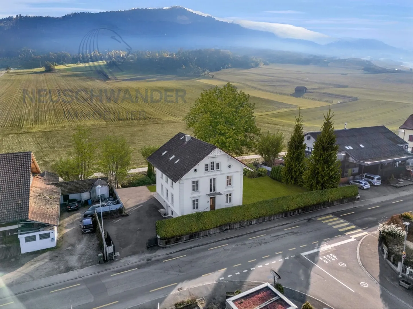 Einfamilienhaus kaufen - Foto 1 von 13