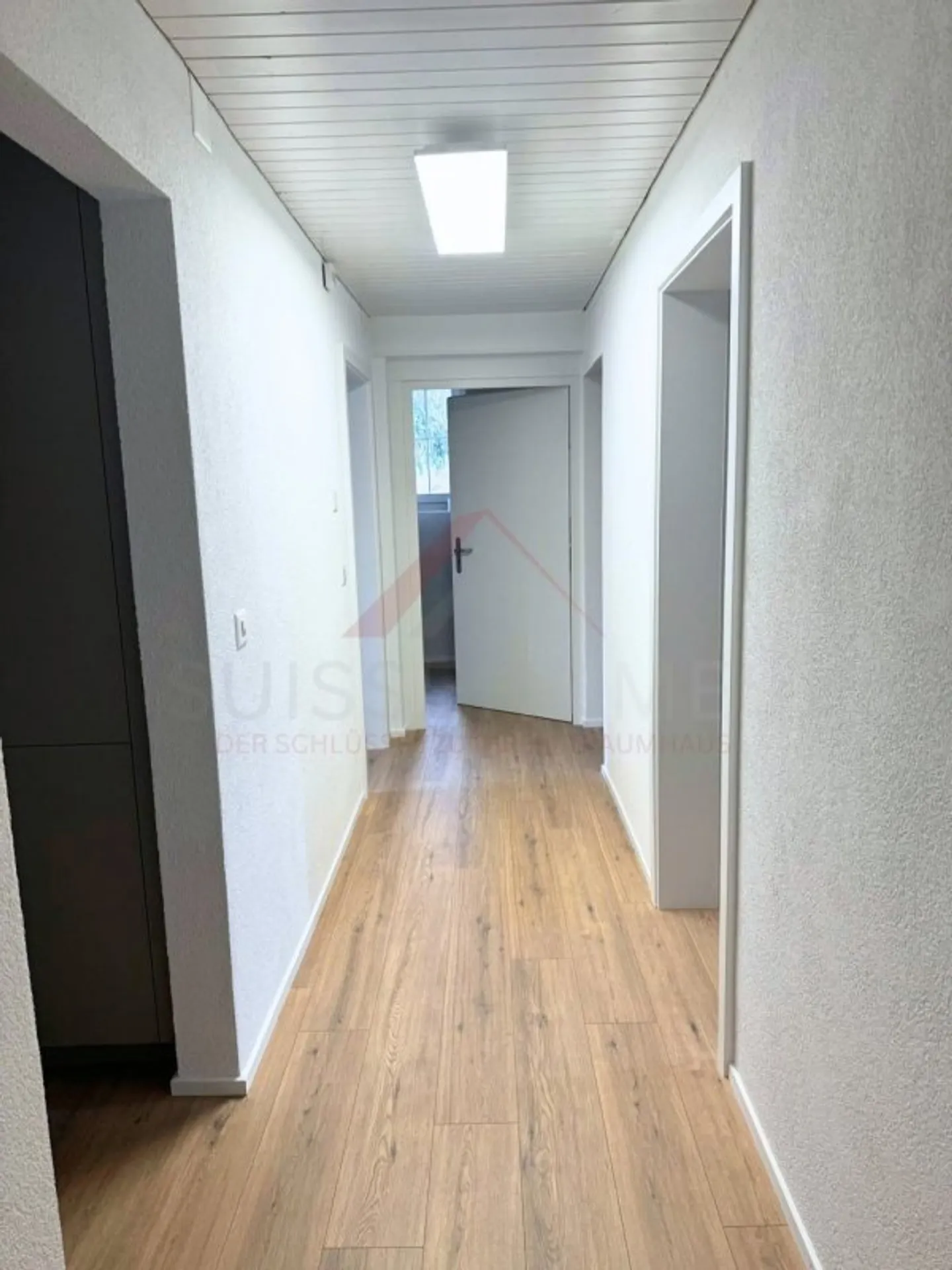 Appartamento 2.5 camere affascinante - Foto 2 di 8