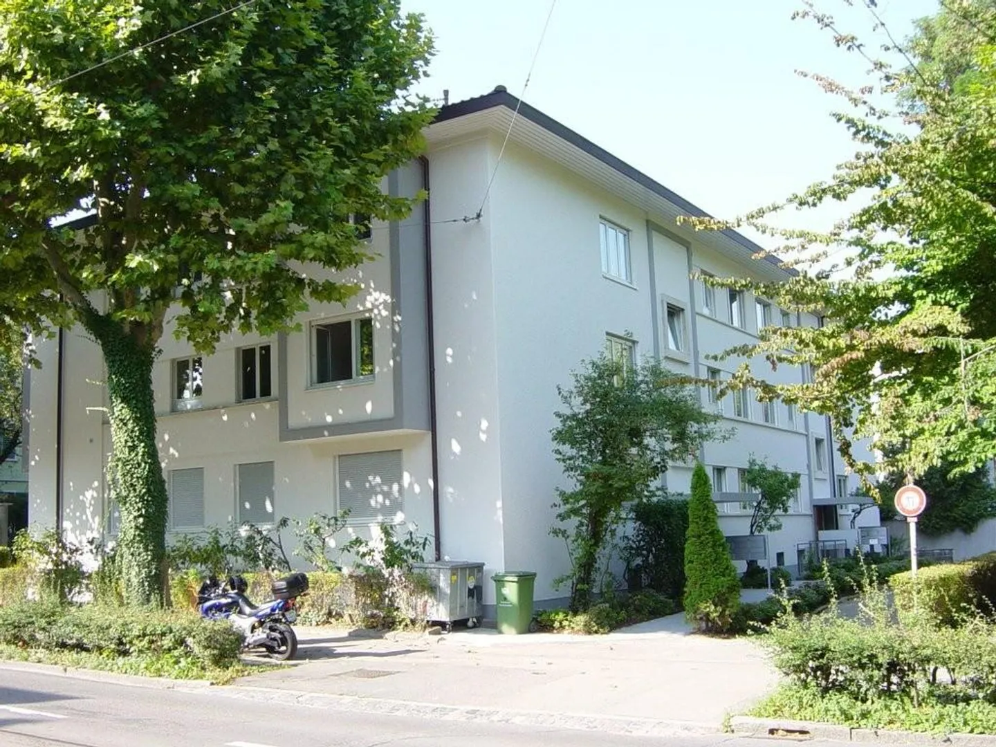 Ihre neue Wohlfühloase in Zürich Wolishofen - Photo 1 sur 4