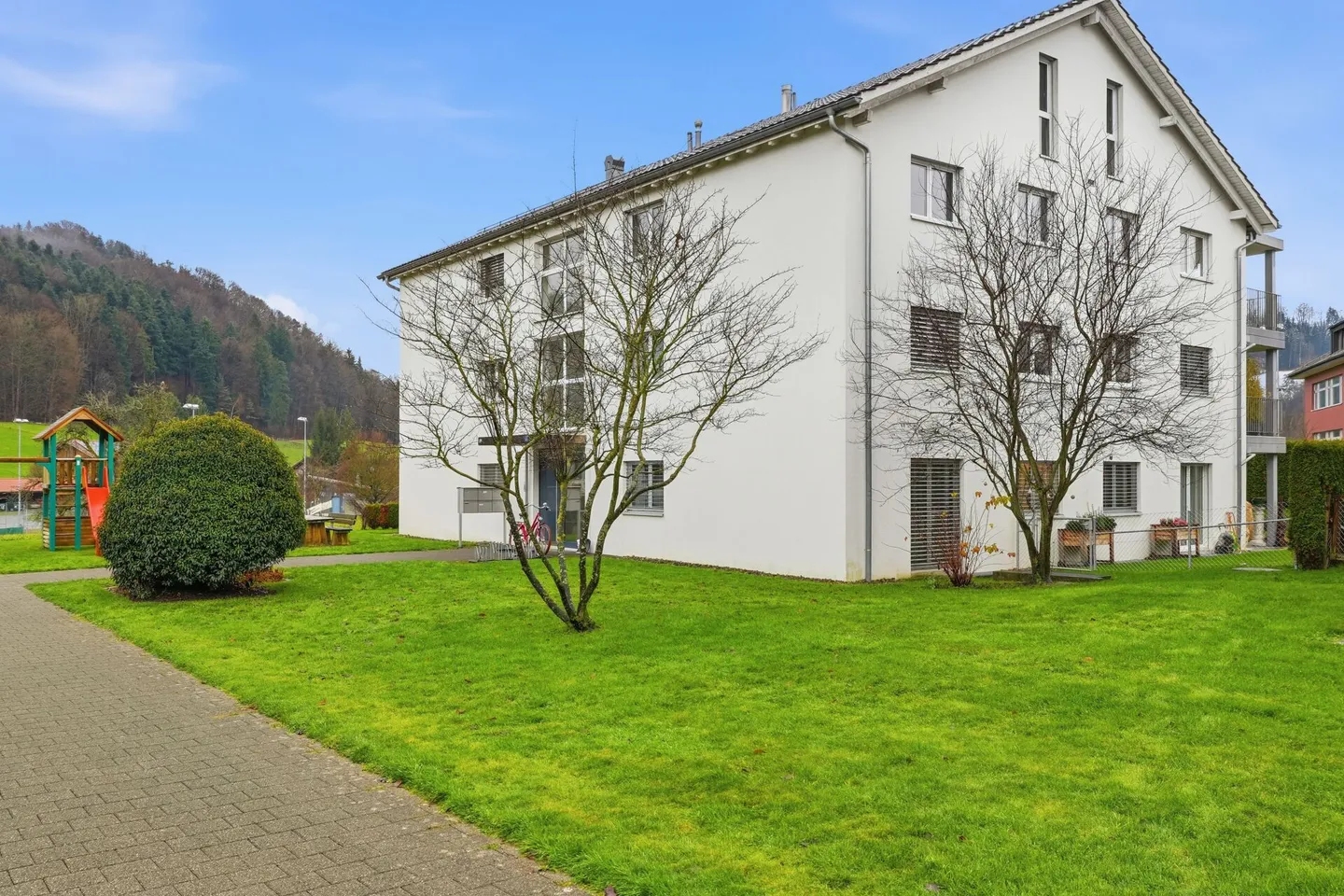 Moderne & helle 5.5-Zimmer-Maisonette-Wohnung an zentraler Lage - Foto 14 di 14