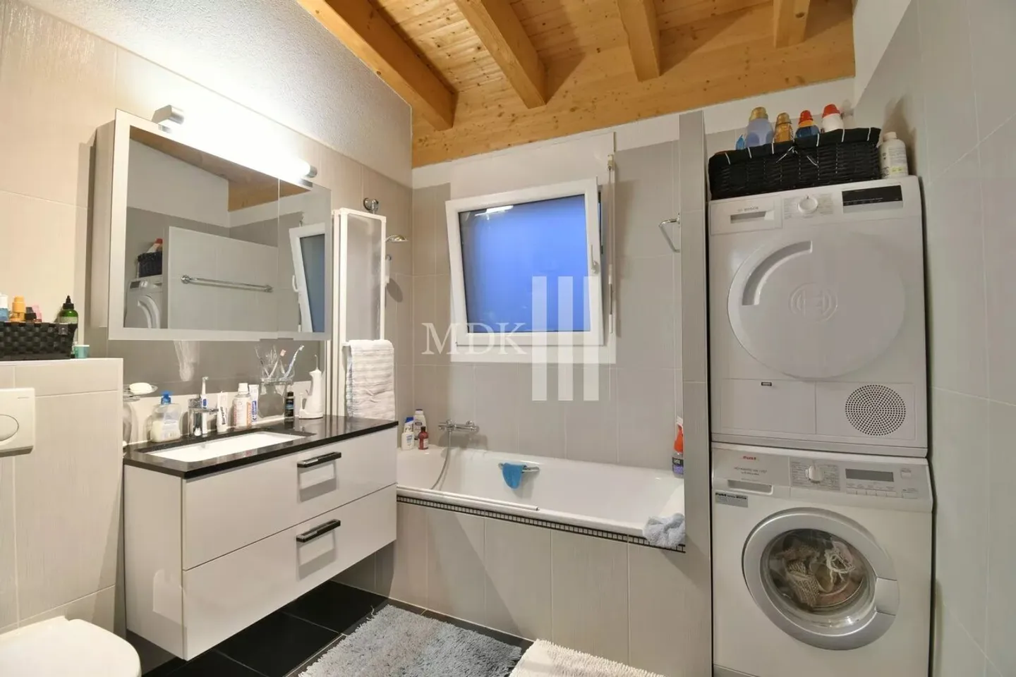 3.5 Room Apartment - Photo 7 of 9