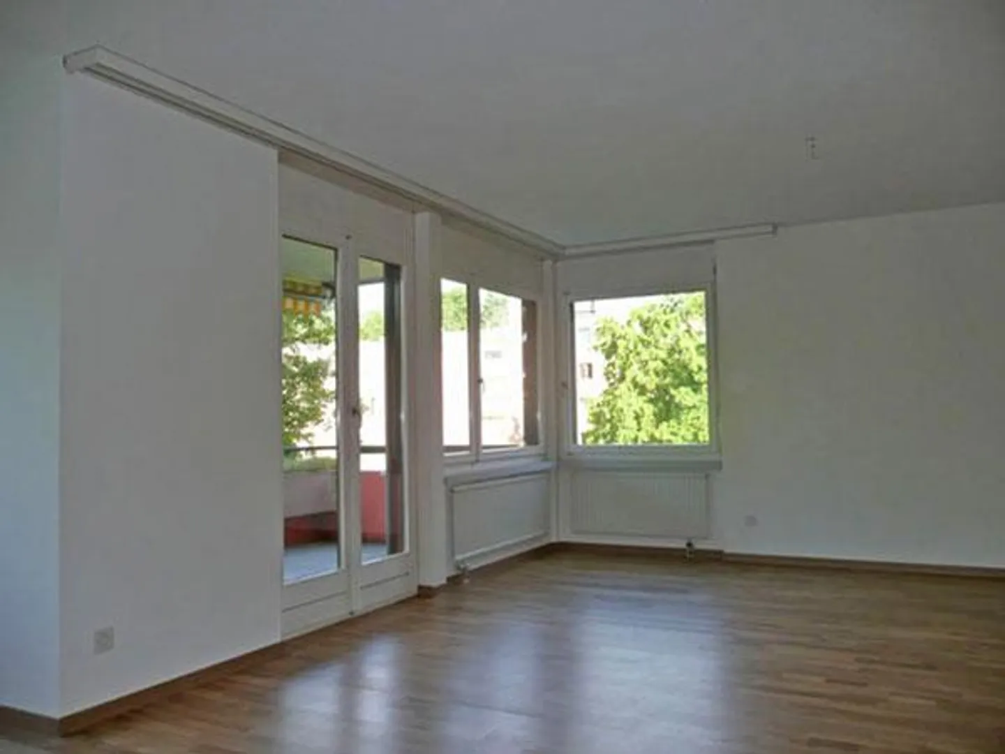 Appartement dans un quartier résidentiel calme - limité jusqu'au 31.08.2026 ! - Photo 5 sur 7