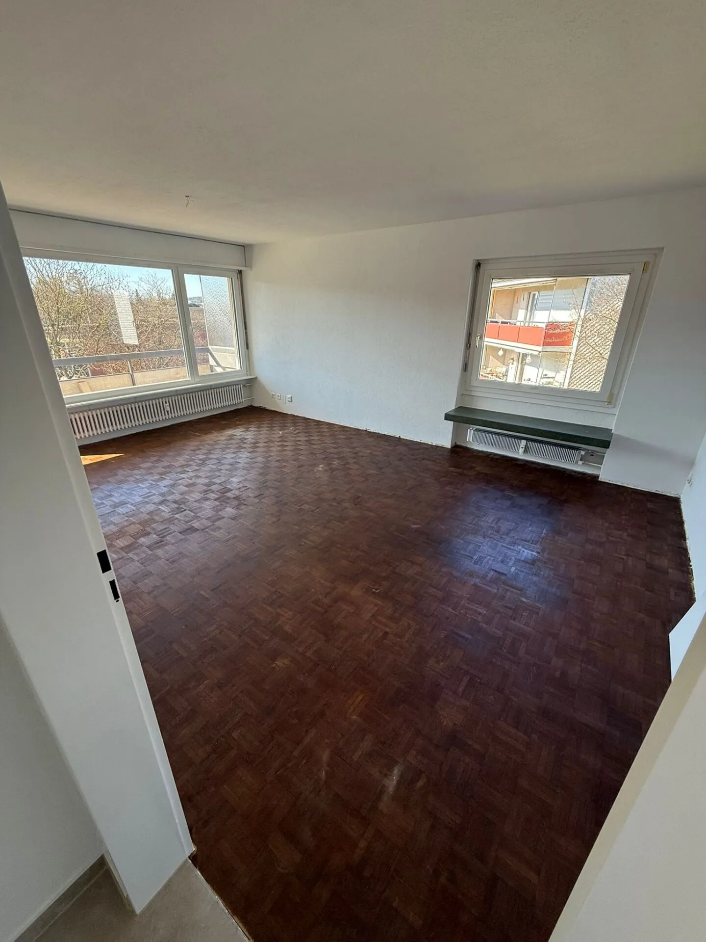 4.5 Zimmer - Wohnung im 1. OG - Foto 6 di 8