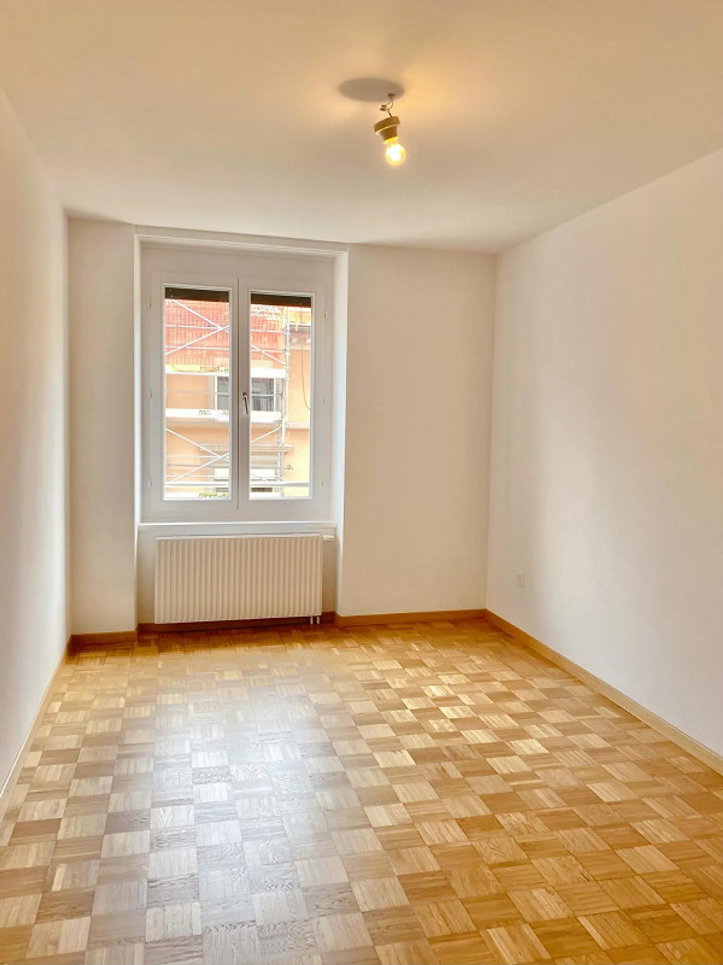 3.0 Room Apartment for Rent in Zurich District 5! - Photo 8 of 10
