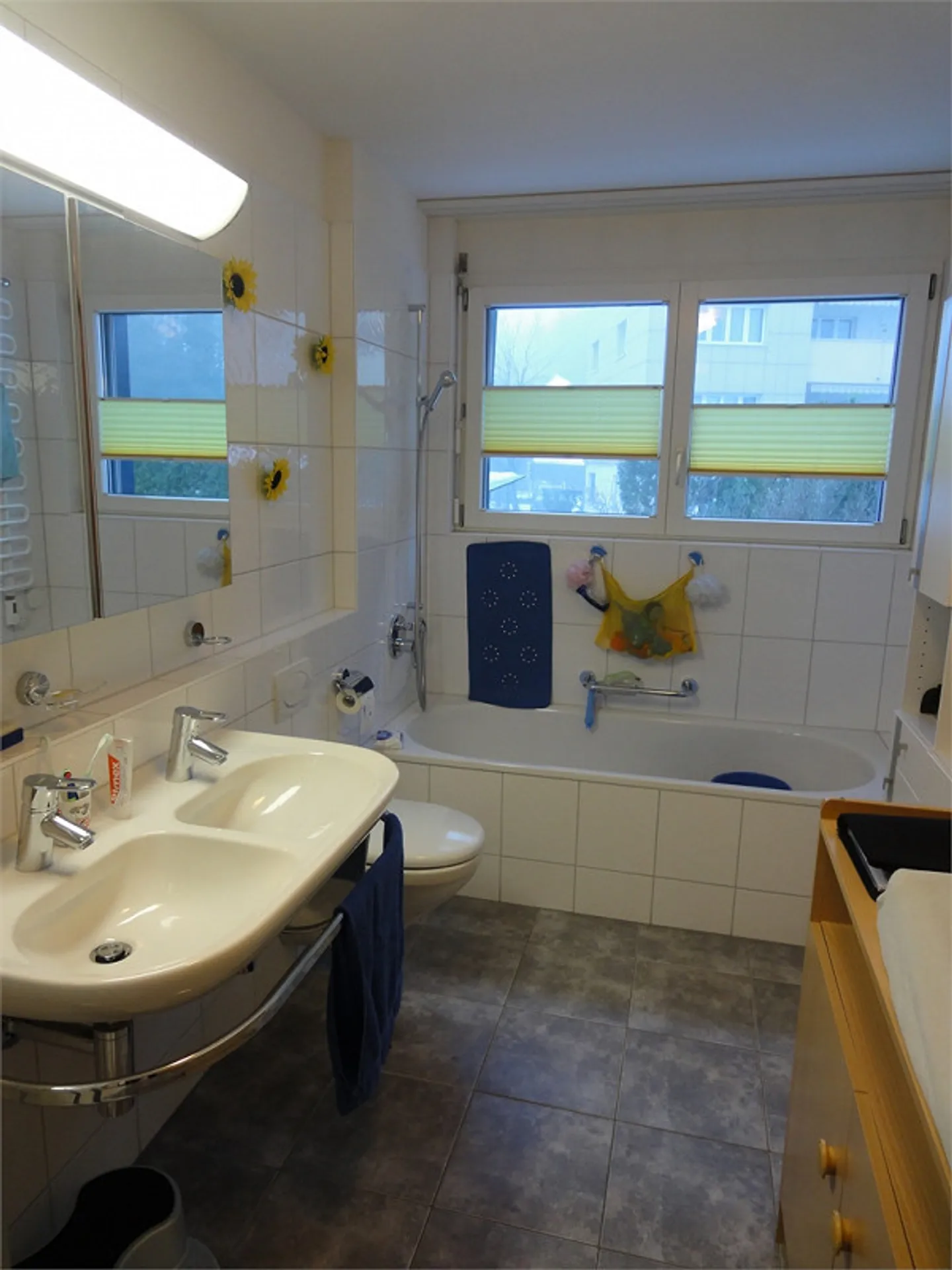 luminoso / amichevole appartamento di 4 1/2 stanze - Foto 6 di 9