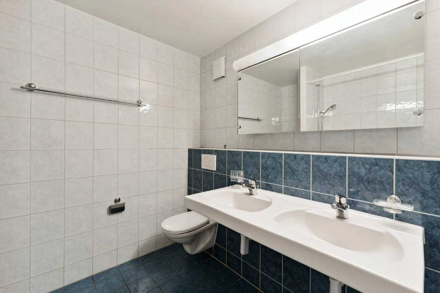 Spacious 4.5-room apartment - Photo 4 of 7
